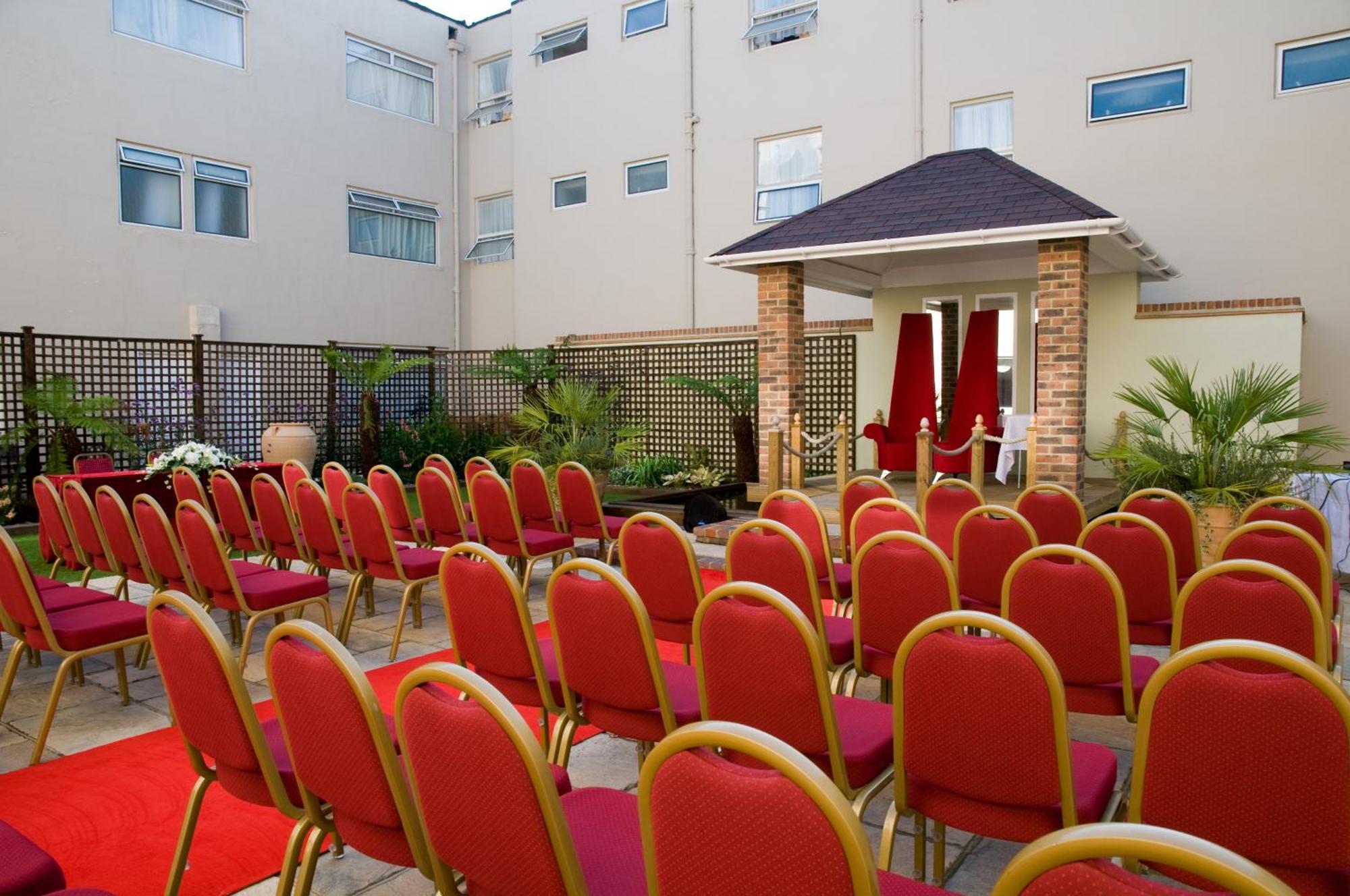 King Charles Hotel Gillingham  Exterior photo
